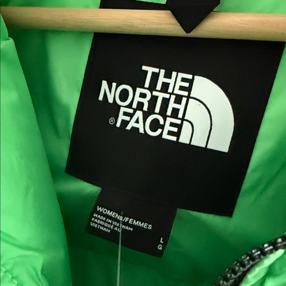 The North Face Bright Green Puffer Jacket - Picture 4 of 7